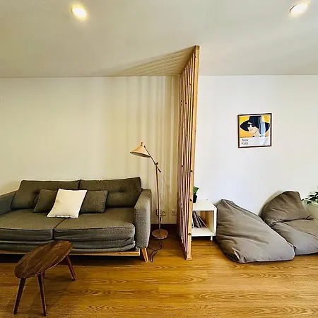 דירה Urban Oasis Apartments & Suites ברצלונה